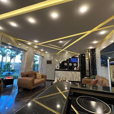 Al Farooq Hotel Apartments Амман Екстер'єр фото
