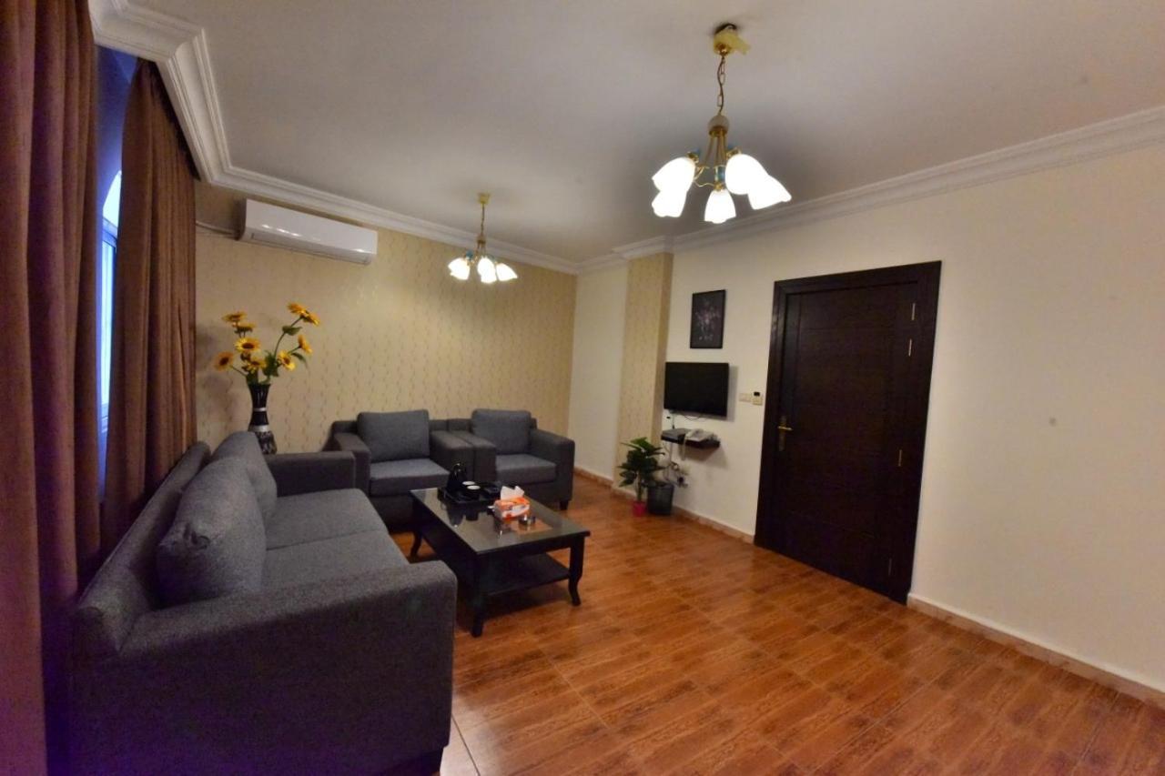 Al Farooq Hotel Apartments Амман Екстер'єр фото