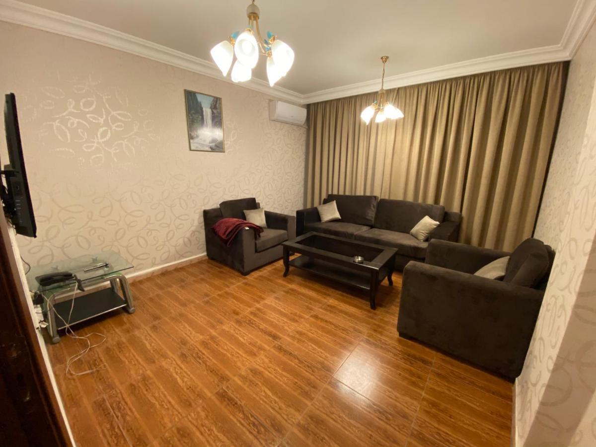 Al Farooq Hotel Apartments Амман Екстер'єр фото