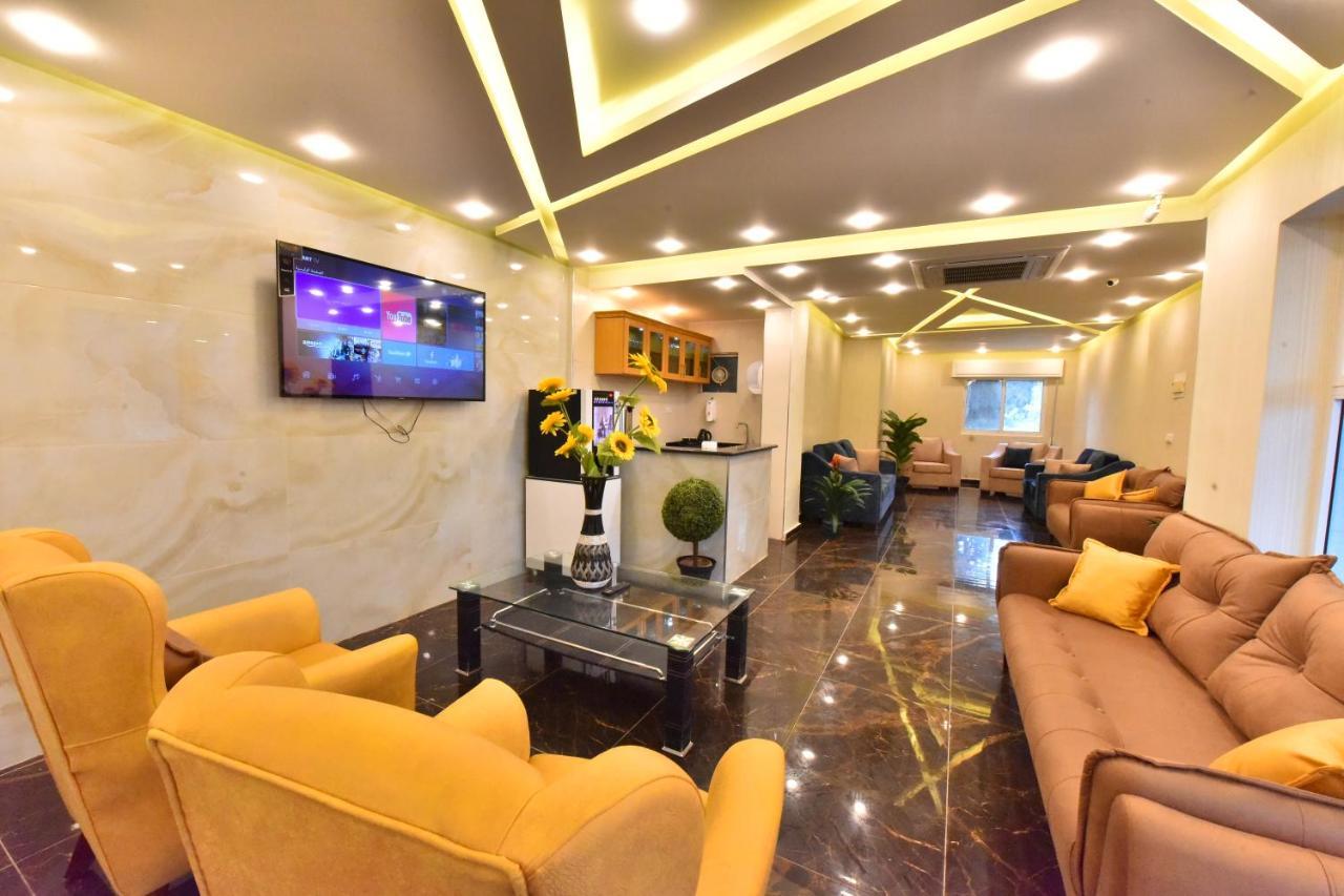 Al Farooq Hotel Apartments Амман Екстер'єр фото